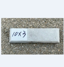 Wear resistant plate