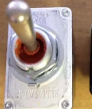 Button switch 351504105
