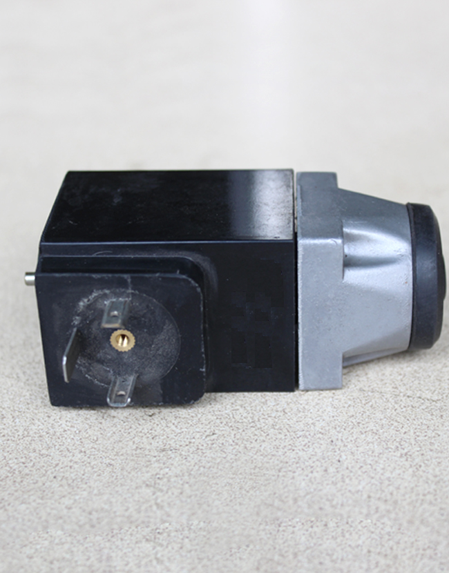 215179 ABG Asphalt Paver Valve Solenoid