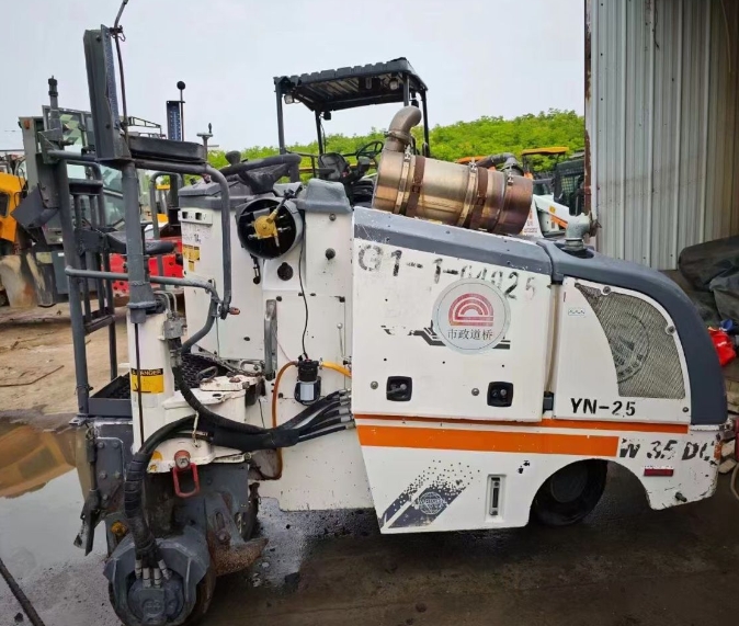 Second hand Wittgen 35 milling machine
