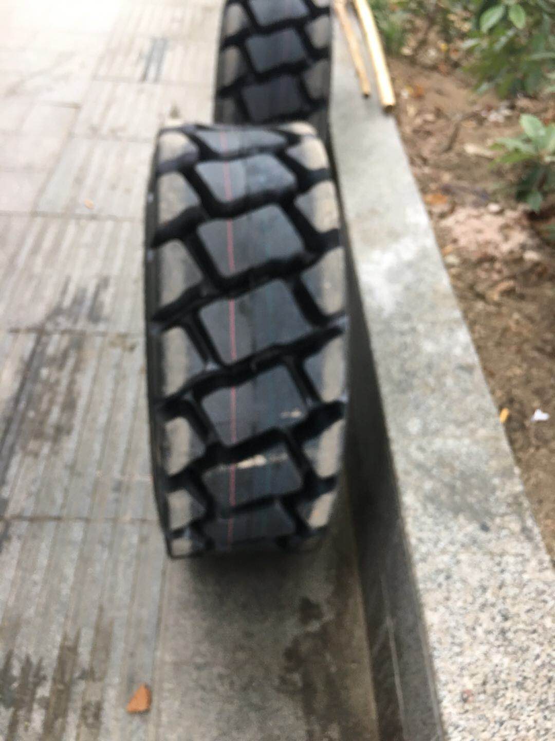  road sweeper tires 16.5/10 rubber Wheel tyre