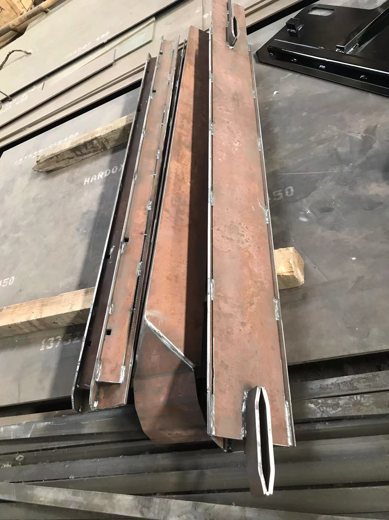 High-quality S1800-2 asphalt pavers metal plate 46