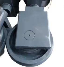 Asphalt Paver Machine Parts Idler roller 2008160 f