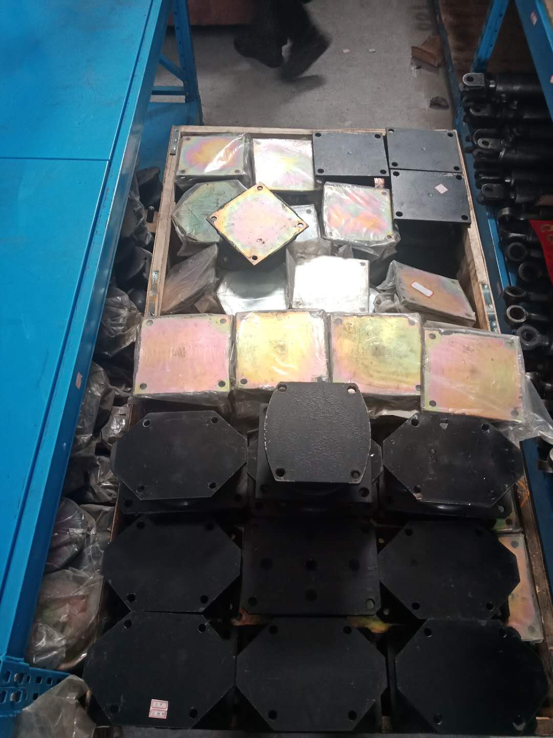 Pneumatic roller rubber damper for Sakai