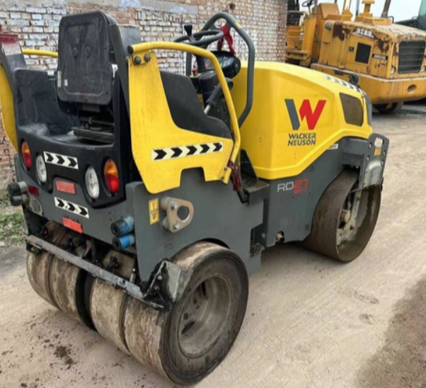 Second hand Wittenson RD27-120C roller