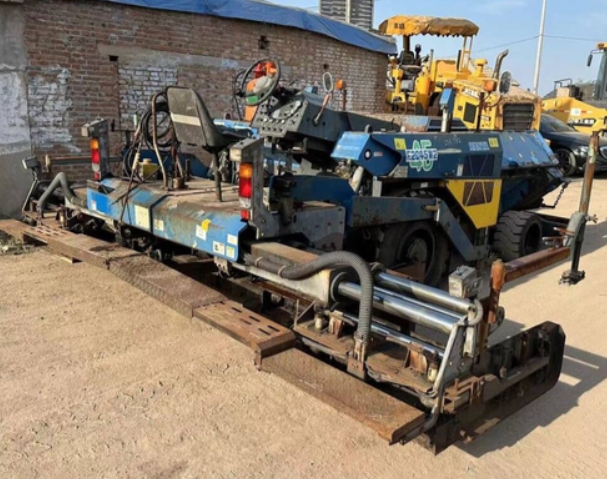 Second hand Fanduo F2045W2 paver in 2015