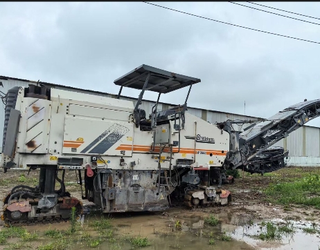 Sell a second-hand 14 year old Wirtgen W2000 milli