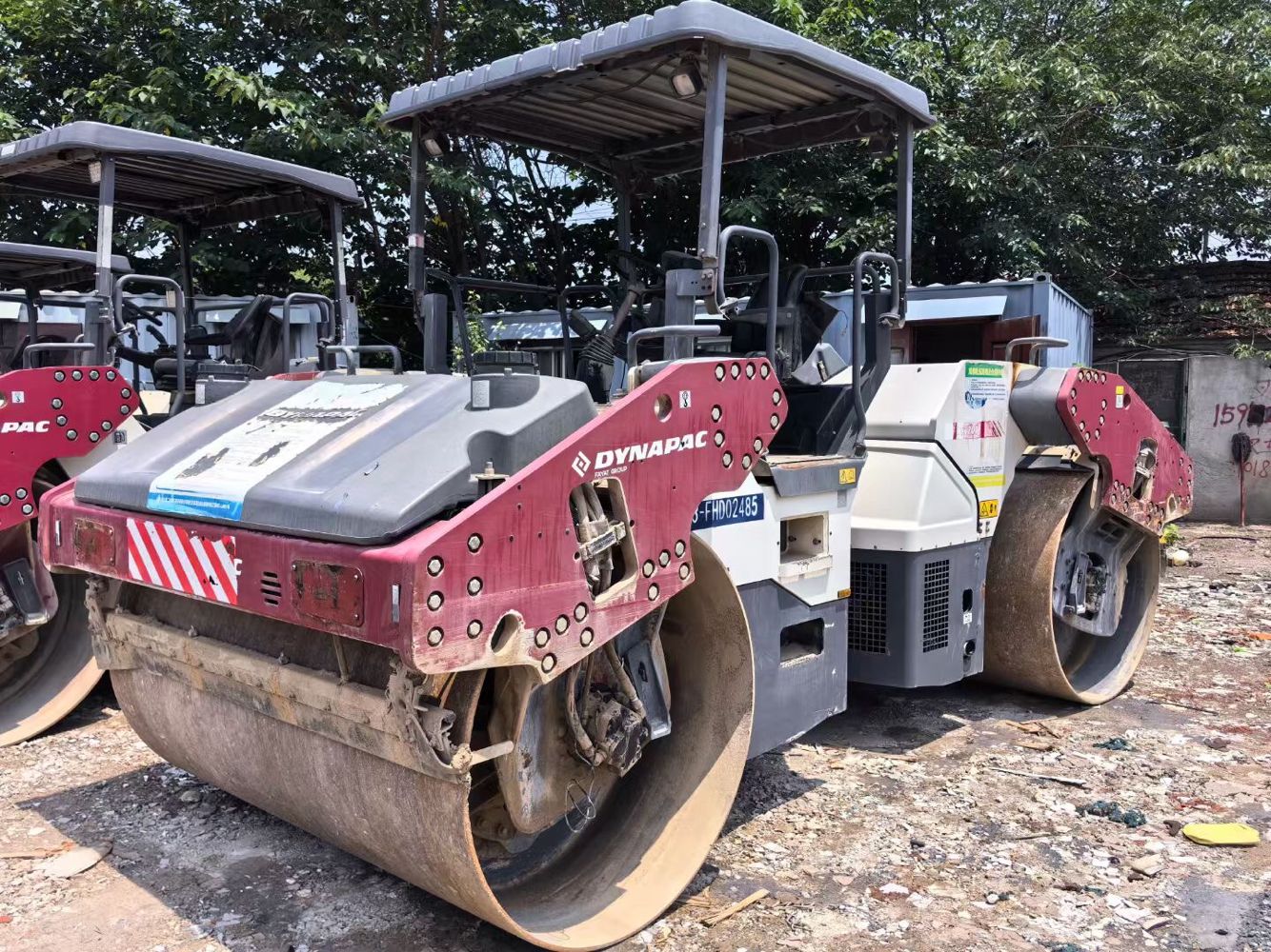 Used 18 year old Danapak 6200 double steel wheels